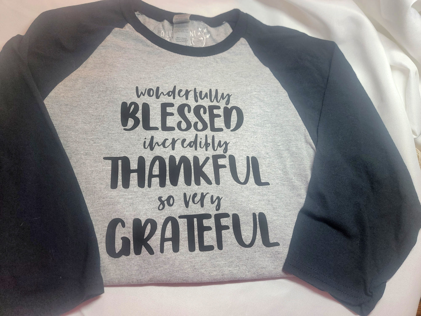 Wonderfully Blessed Raglan Sleeve Tee Size Small